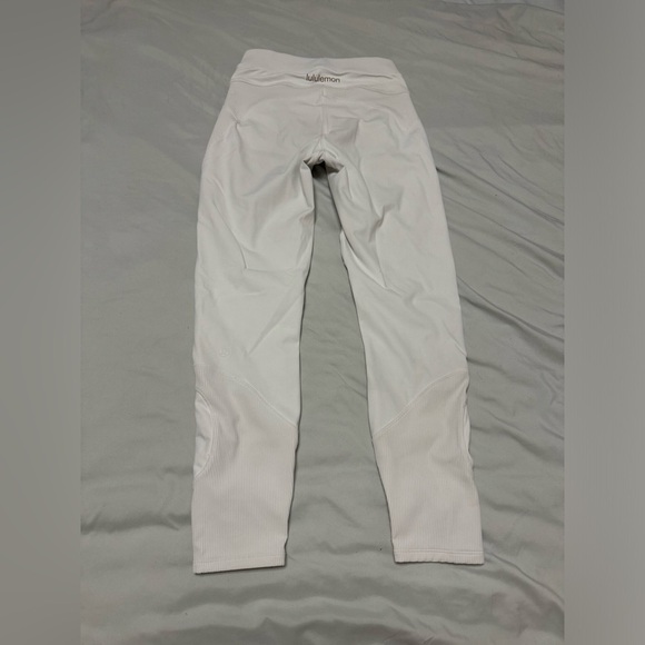 Lululemon White New Ambition Super High Rise Tight *Stained* - Picture 12 of 14